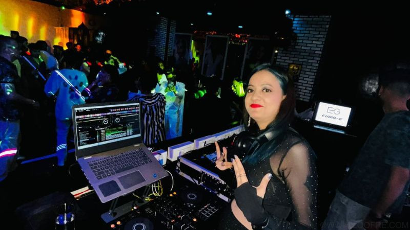 DJ Eudia_ Loofre Grooving