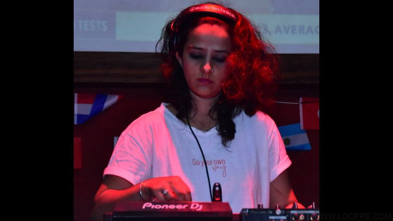 xr:d:DAFww0s8Bis:21,j:577992199516396164,t:23101007