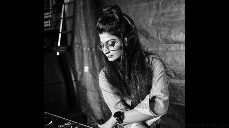 xr:d:DAFwxPdTyvk:13,j:5098480323894760526,t:23101007 Dj DORIKA