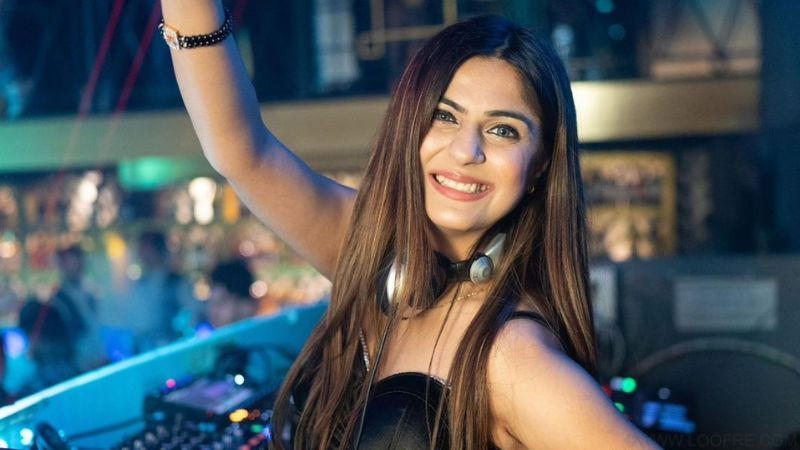 Dj sonali katiyal_Star