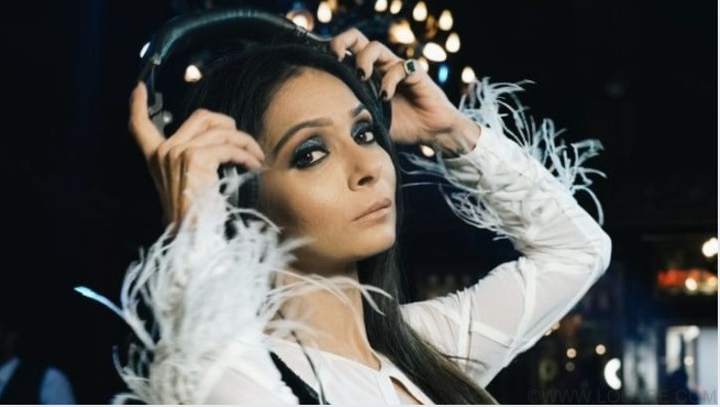 WhatsApp Image 2024-12-06 at 12.52.10 PM