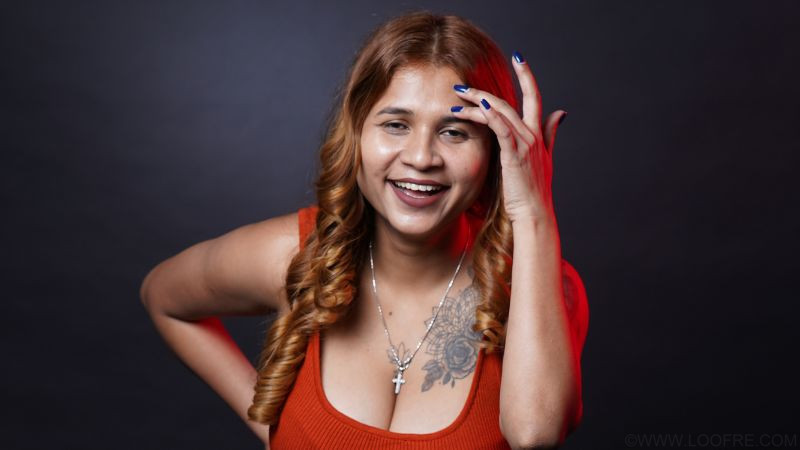 dj sassy_Loofre grooving