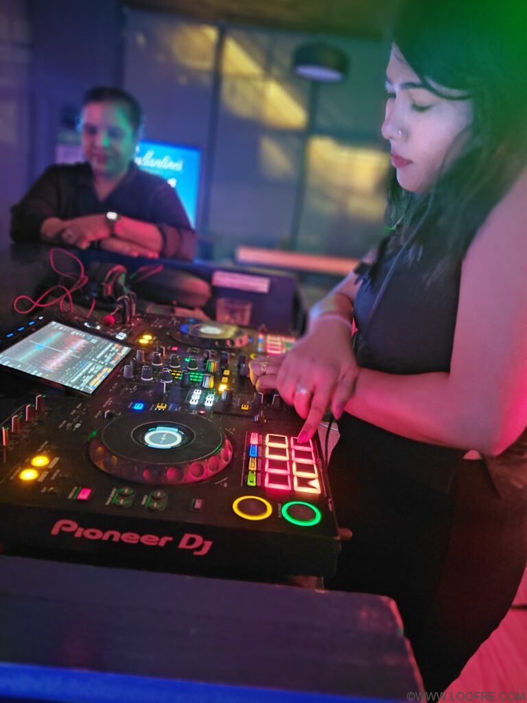 DJ Urvi