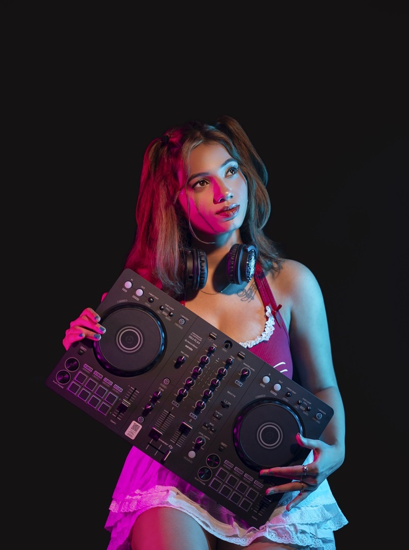 DJ Sitaara DJ Sitaara