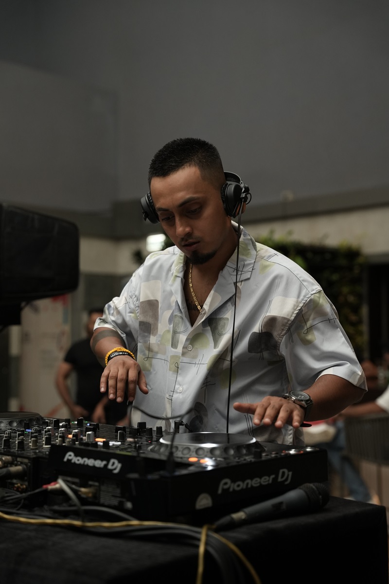 DJ Viggy