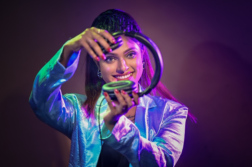 Dj Indrani