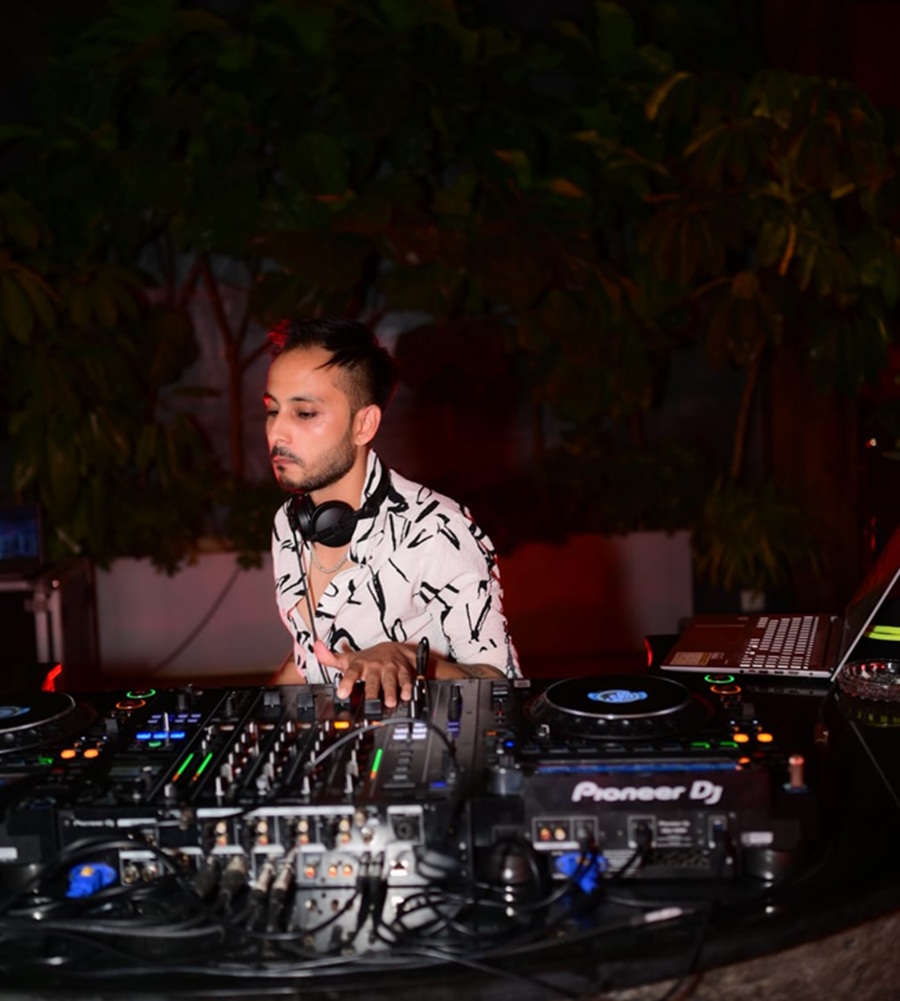 DJ Chirag