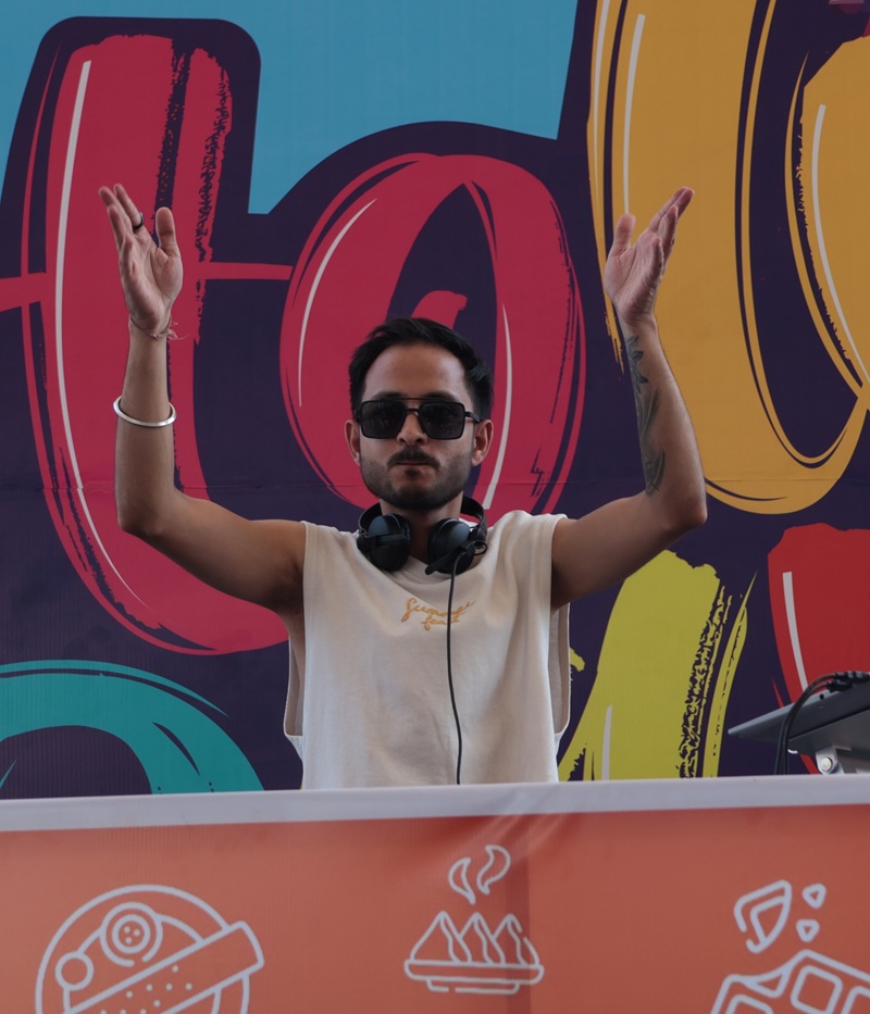 DJ Chirag