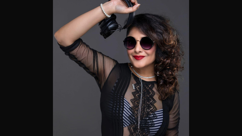 DJ Barkha DJ Barkha