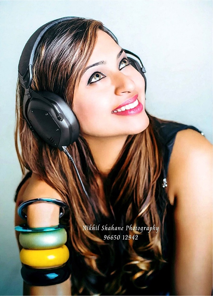Djane pooja